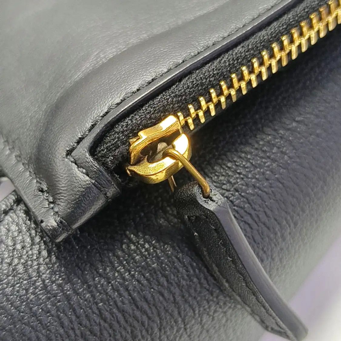Saint Laurent Paris Saint Laurent Paris YSL LE 5 à 7 Large black cowhide leather shoulder bag should Size ONE SIZE - 16 Thumbnail