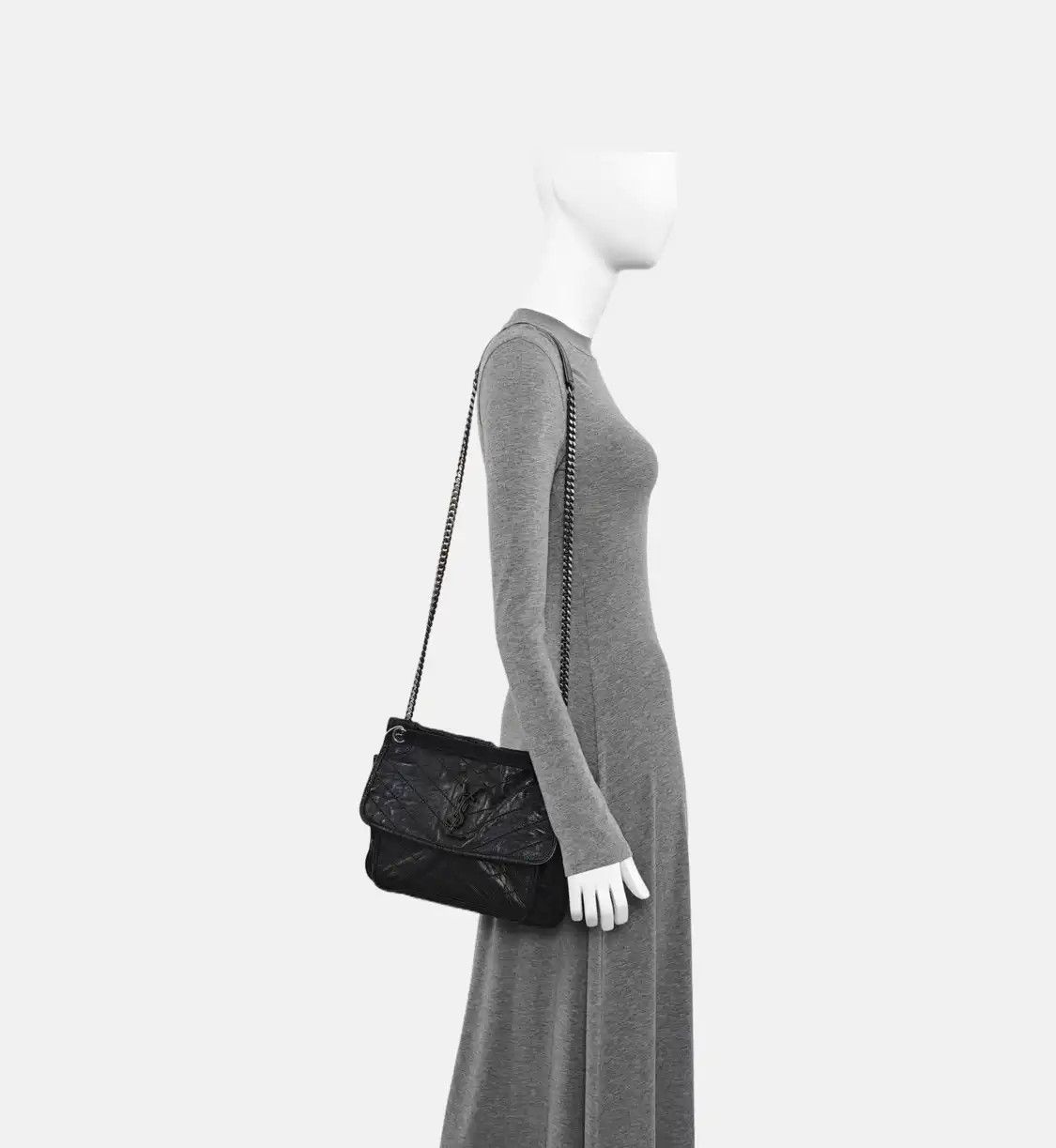 Saint Laurent Paris Saint Laurent Paris YSL NIKI black cowhide leather quilted Vshoulder bag black r Size ONE SIZE - 2 Thumbnail