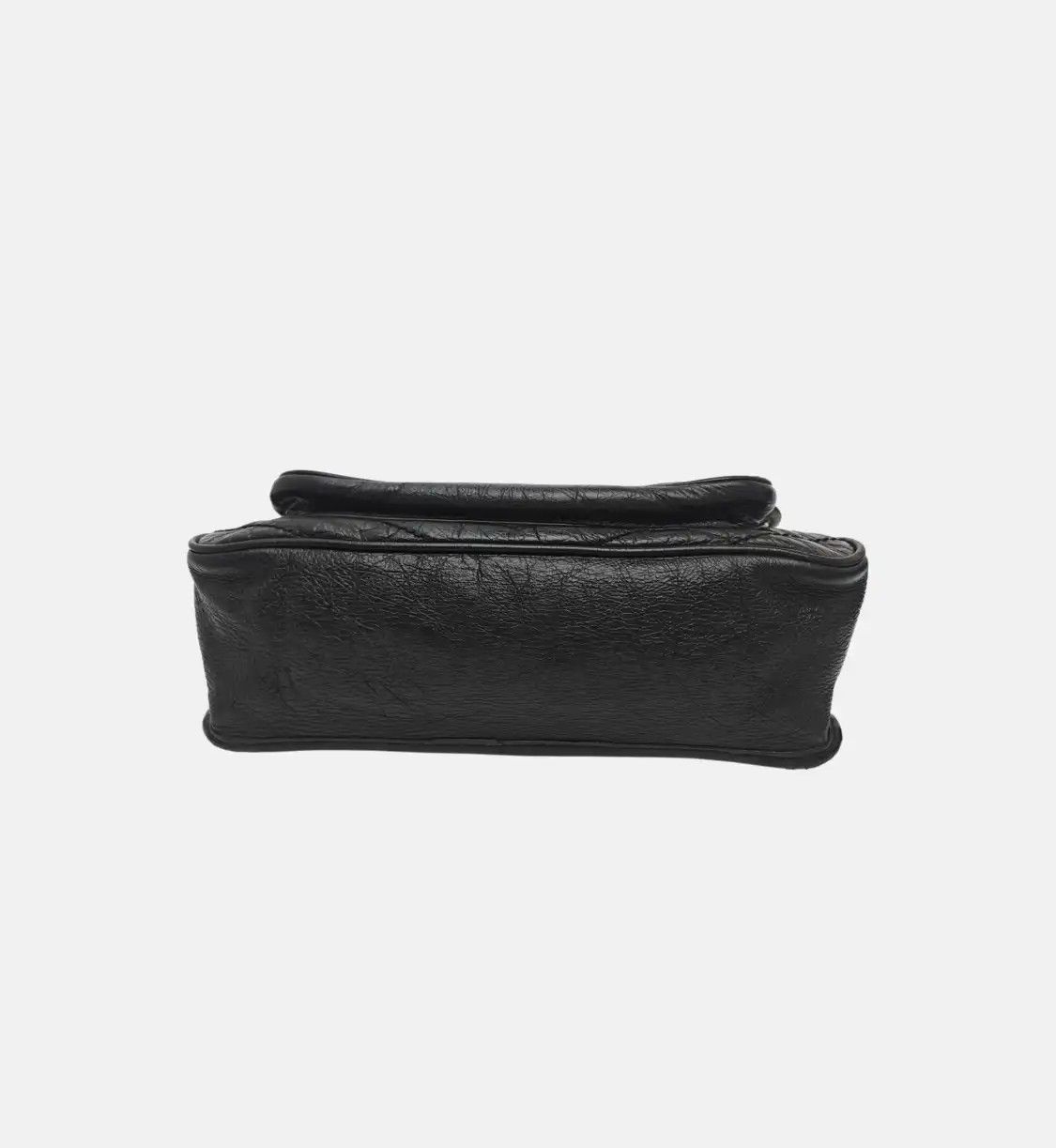 Saint Laurent Paris Saint Laurent Paris YSL NIKI black cowhide leather quilted Vshoulder bag black r Size ONE SIZE - 6 Thumbnail
