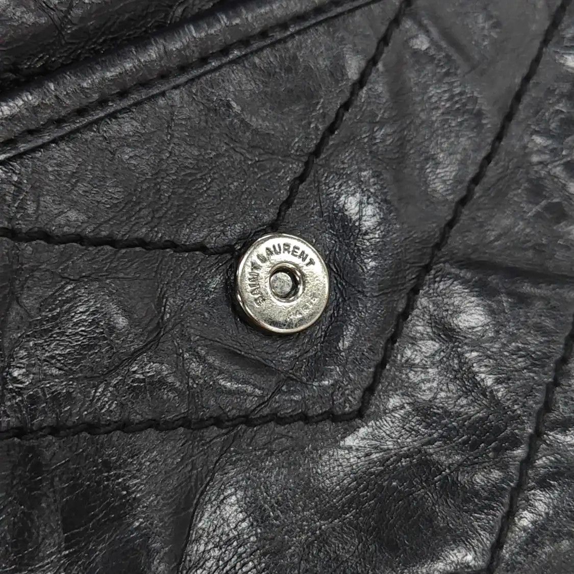 Saint Laurent Paris Saint Laurent Paris YSL NIKI Small black cowhide leather quilted Vshoulder bag c Size ONE SIZE - 8 Thumbnail