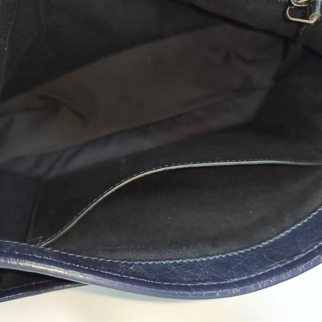 Saint Laurent Paris Saint Laurent Paris YSL NIKI Medium dark bluecowhide leather shoulder bag crossb Size ONE SIZE - 7 Thumbnail