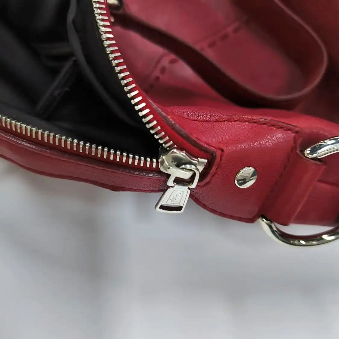 Saint Laurent Paris Saint Laurent Paris YSL MUSE red cowhide leather handbag silver hardware Size ONE SIZE - 19 Thumbnail