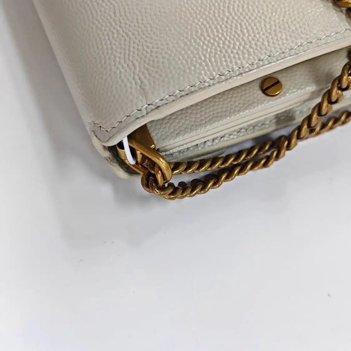 Saint Laurent Paris Saint Laurent Paris YSL CASSANDRA white cowhide leather shoulder bag handbag gol Size ONE SIZE - 12 Thumbnail
