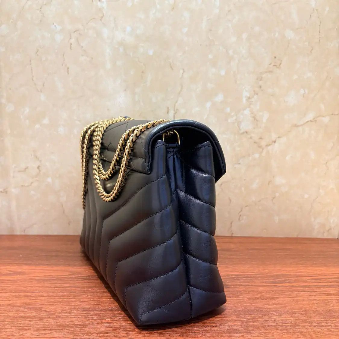 Saint Laurent Paris Saint Laurent Paris YSL LOULOU black cowhide leather Vsquare minicrossbody bag Size ONE SIZE - 4 Thumbnail