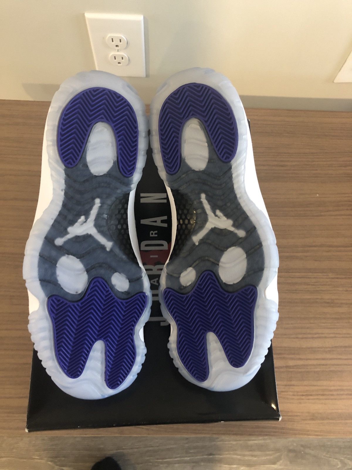 Jordan Brand Air Jordan 11 Retro 2018 Concord Size US 11 / EU 44 - 5 Thumbnail