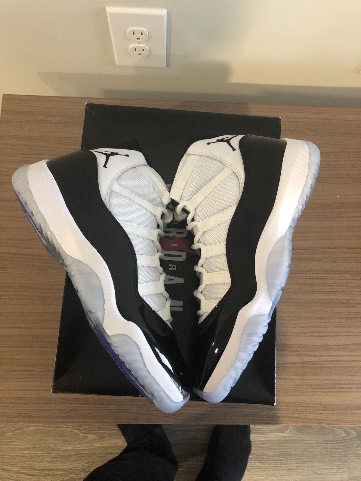 Jordan Brand Air Jordan 11 Retro 2018 Concord Size US 11 / EU 44 - 3 Thumbnail