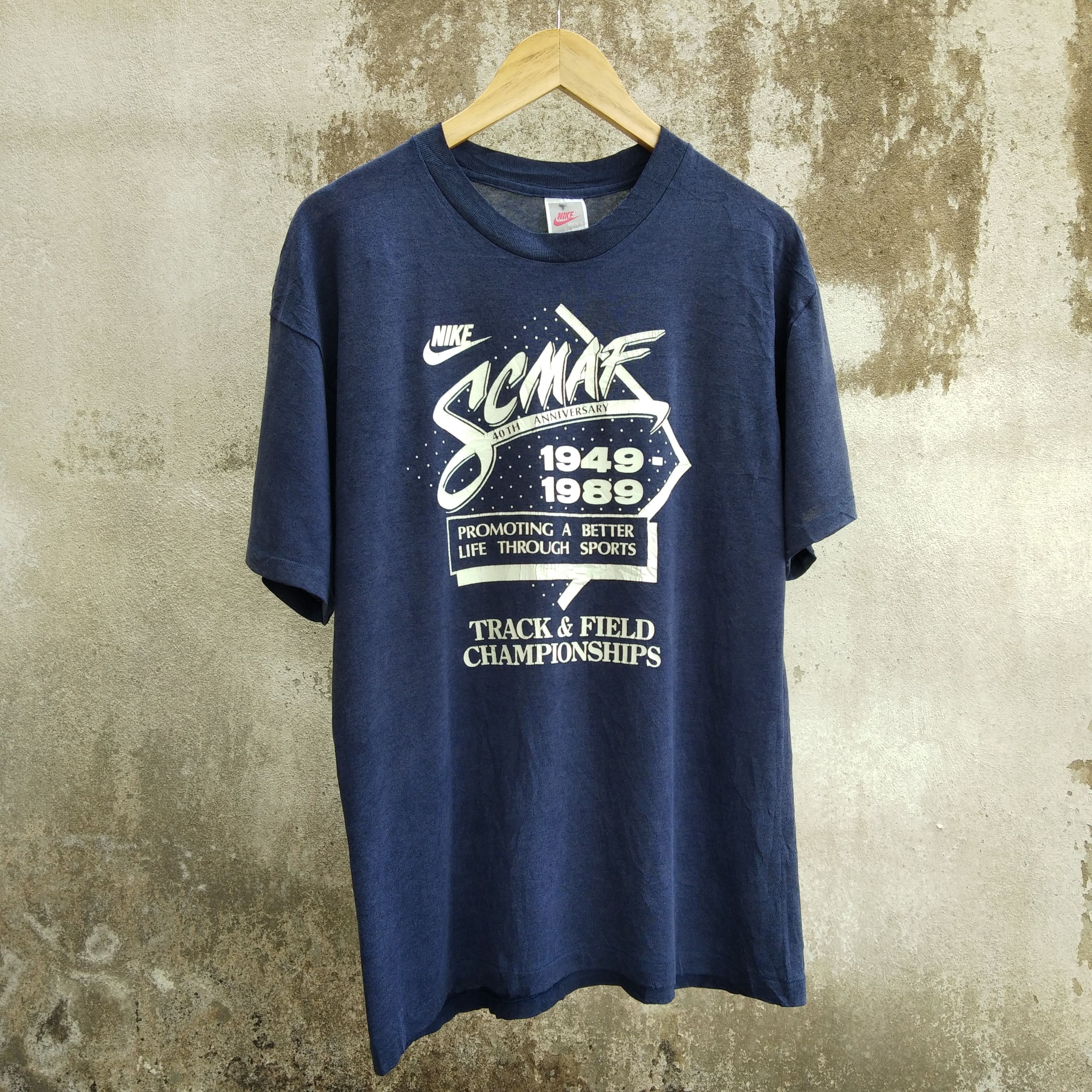 nike 80's t shirt