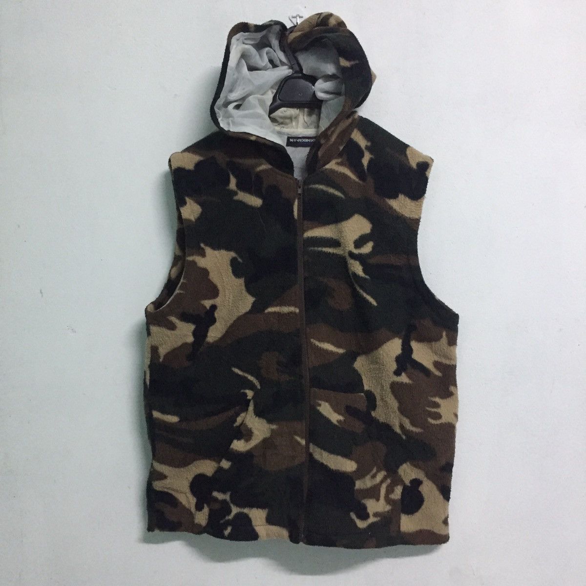 Japanese Brand NY Robinson Spirits Camo Style Sleeveless Sweater Hoodie Size US XL / EU 56 / 4 - 1 Thumbnail