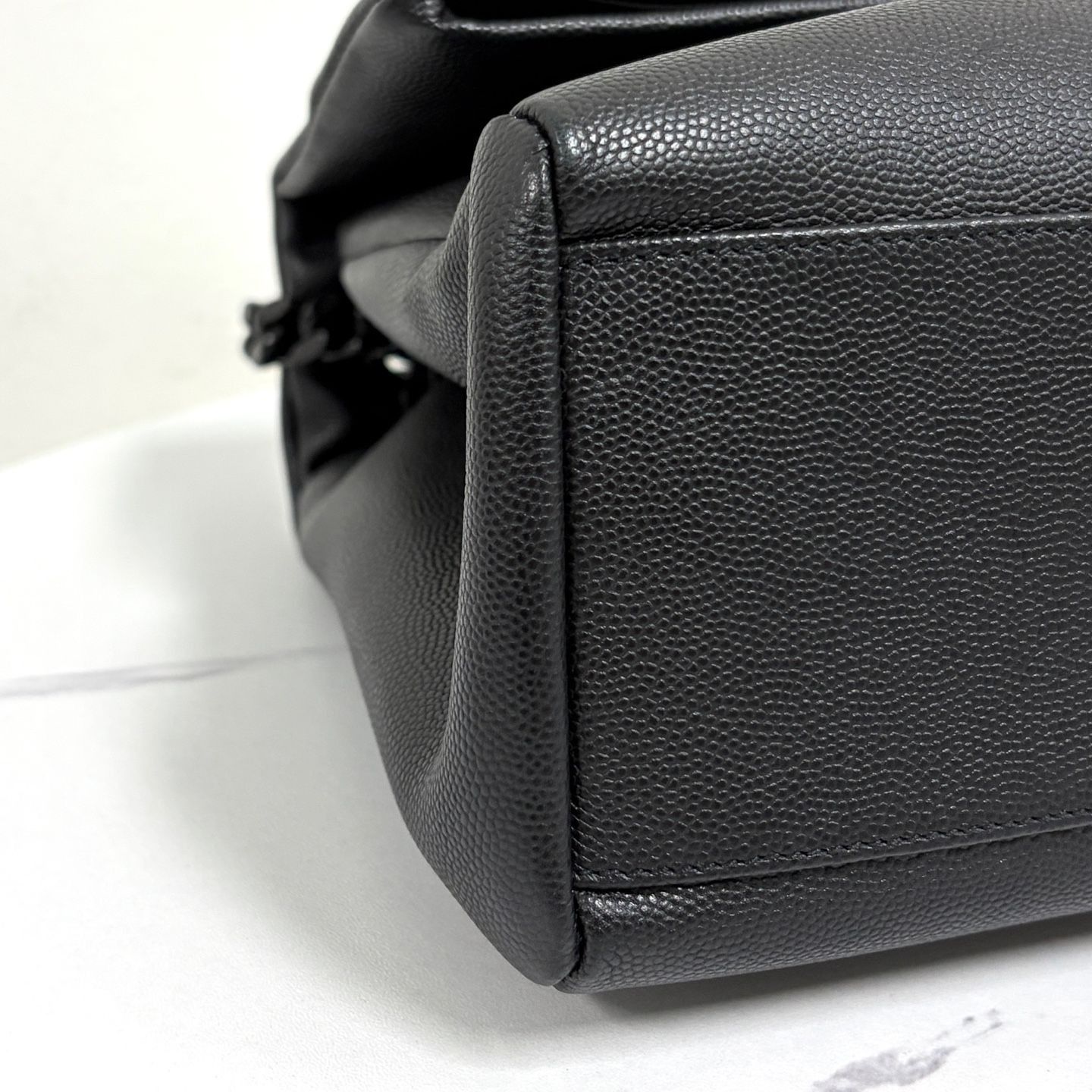 Yves Saint Laurent West Hollywood Chain Shoulder Bag Black Size ONE SIZE - 9 Thumbnail