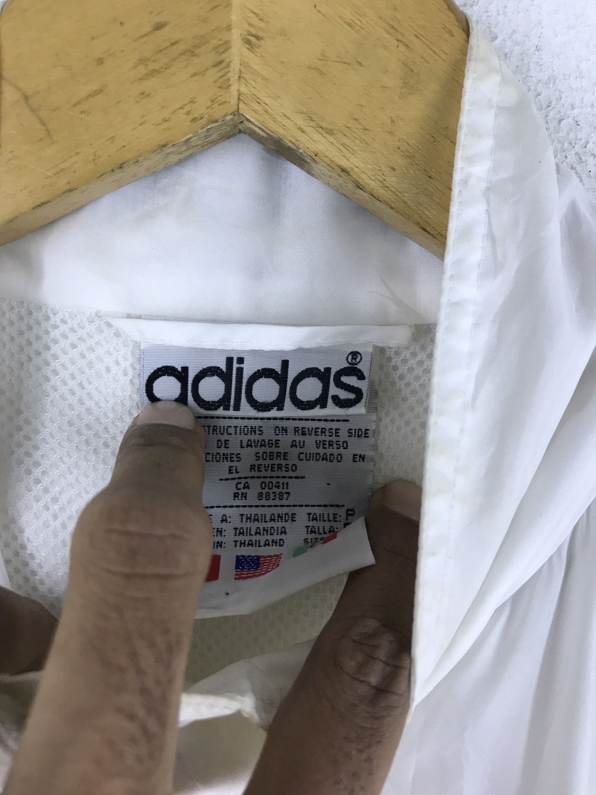 Adidas VINTAGE 90s ADIDAS LIGHT JACKET Size US S / EU 44-46 / 1 - 6 Thumbnail