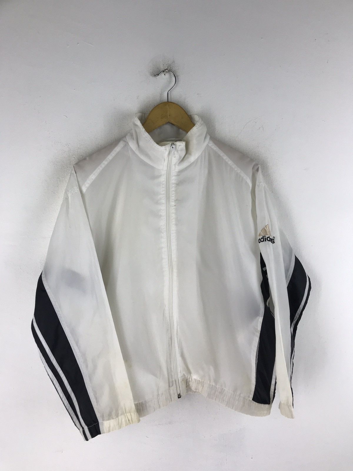 Adidas VINTAGE 90s ADIDAS LIGHT JACKET Size US S / EU 44-46 / 1 - 2 Thumbnail