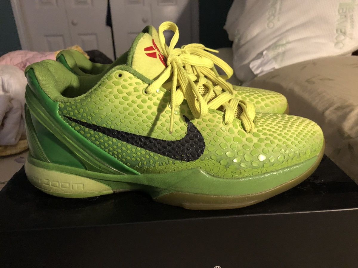 Nike Kobe 6 grinches | Grailed