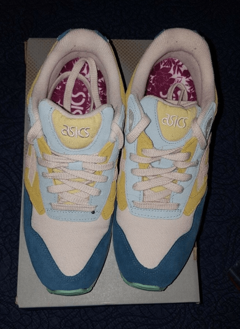 Women's Lily Brown x Asics Gel Saga Sneaker size 5 Atmos shoes