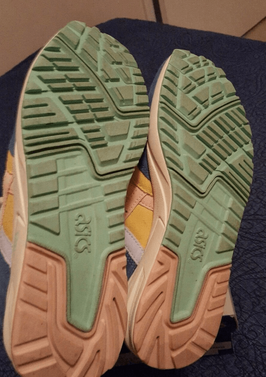 Women's Lily Brown x Asics Gel Saga Sneaker size 5 Atmos shoes