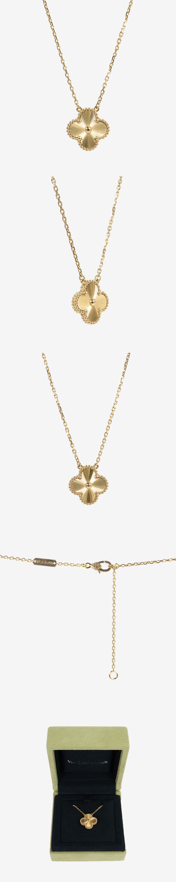 Vintage Alhambra Pendant In Yellow Gold, Women's — image 2 of 2