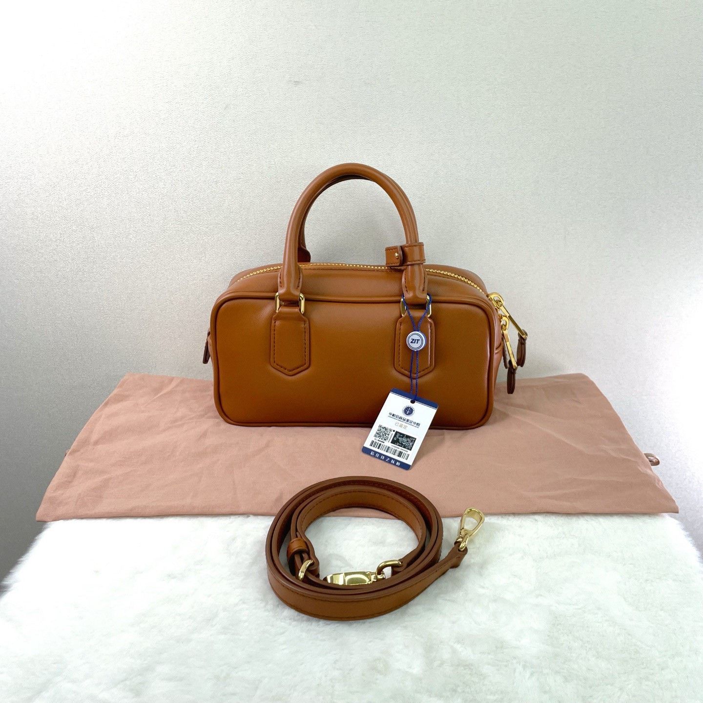 Miu Miu Miu Miu Arcadie Leather Bowling Bag Size ONE SIZE - 2 Thumbnail