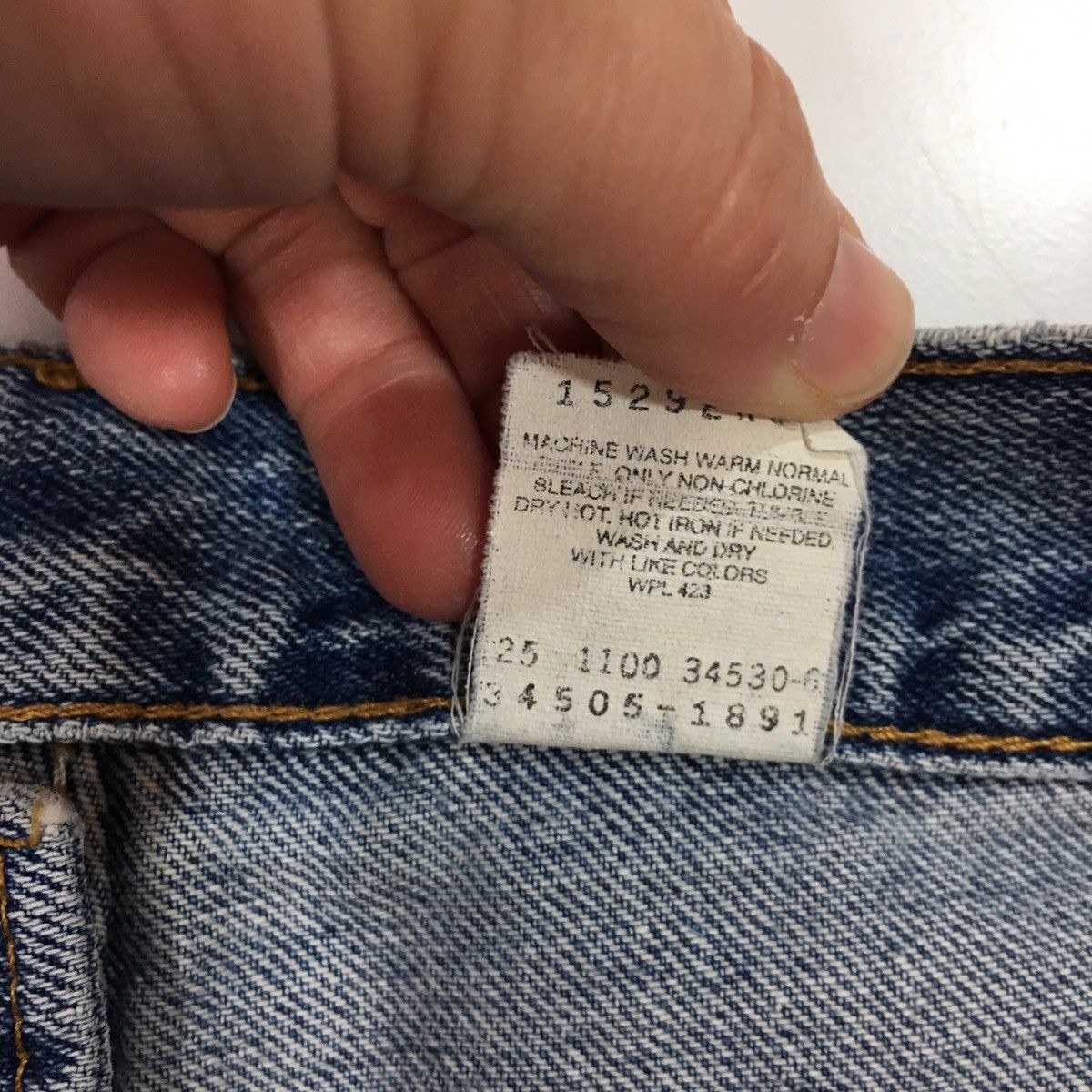 Levi's Vtg Levi's 505 Blue Jean Regular Fit Casual Streetwear Short Size US 34 / EU 50 - 5 Thumbnail