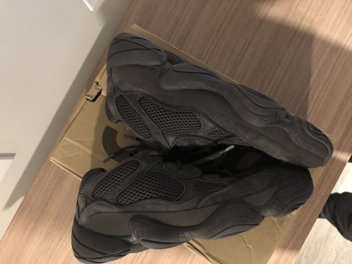 Adidas Yeezy 500 Utility Black Size US 10 / EU 43 - 4 Thumbnail