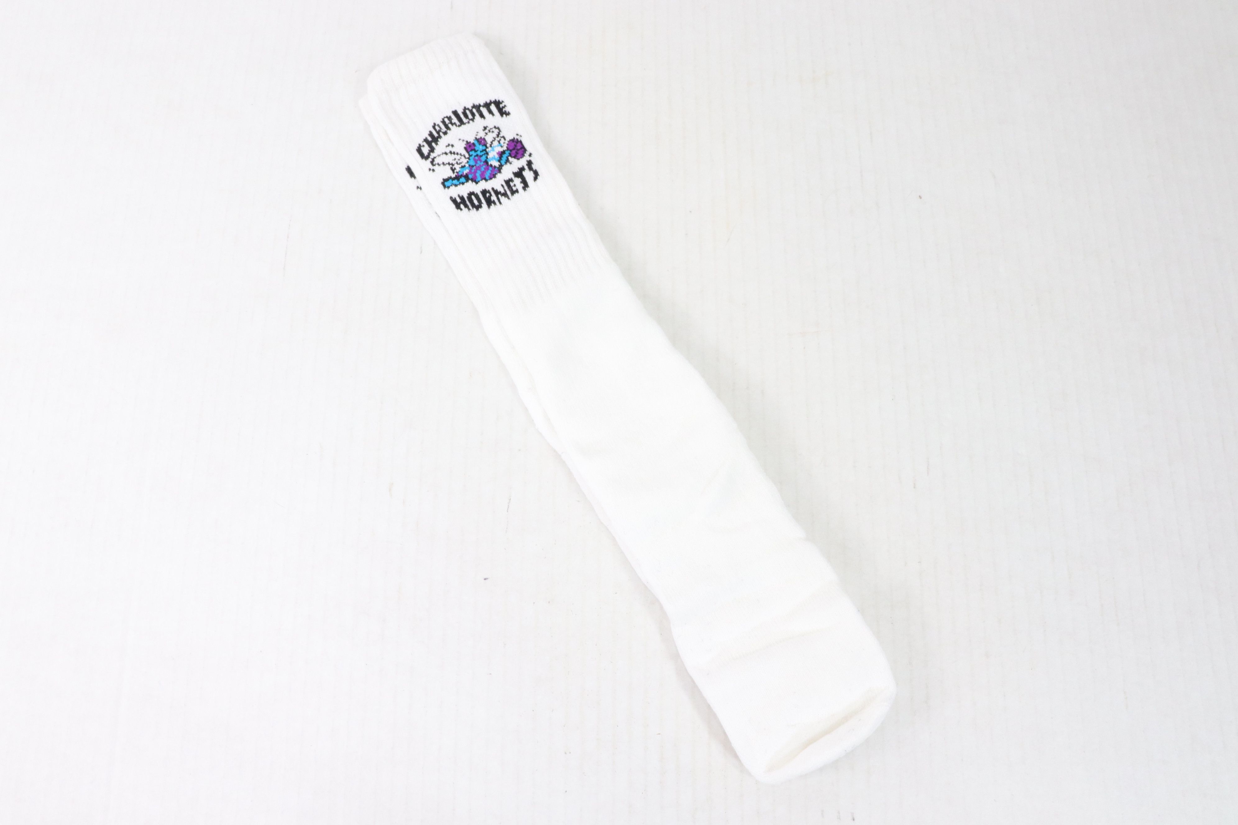 Spalding × Vintage New Vintage 90s Spalding Charlotte Hornets NBA Tube Socks Size ONE SIZE - 1 Thumbnail