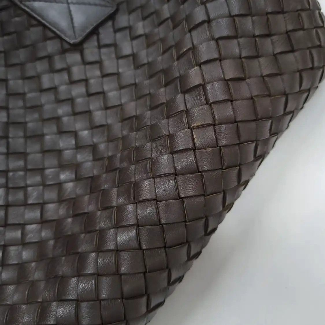 Bottega Veneta BOTTEGA VENETA Cabat dark brownsheepskin woven handbag gold hardware sub-pocket Size ONE SIZE - 10 Thumbnail