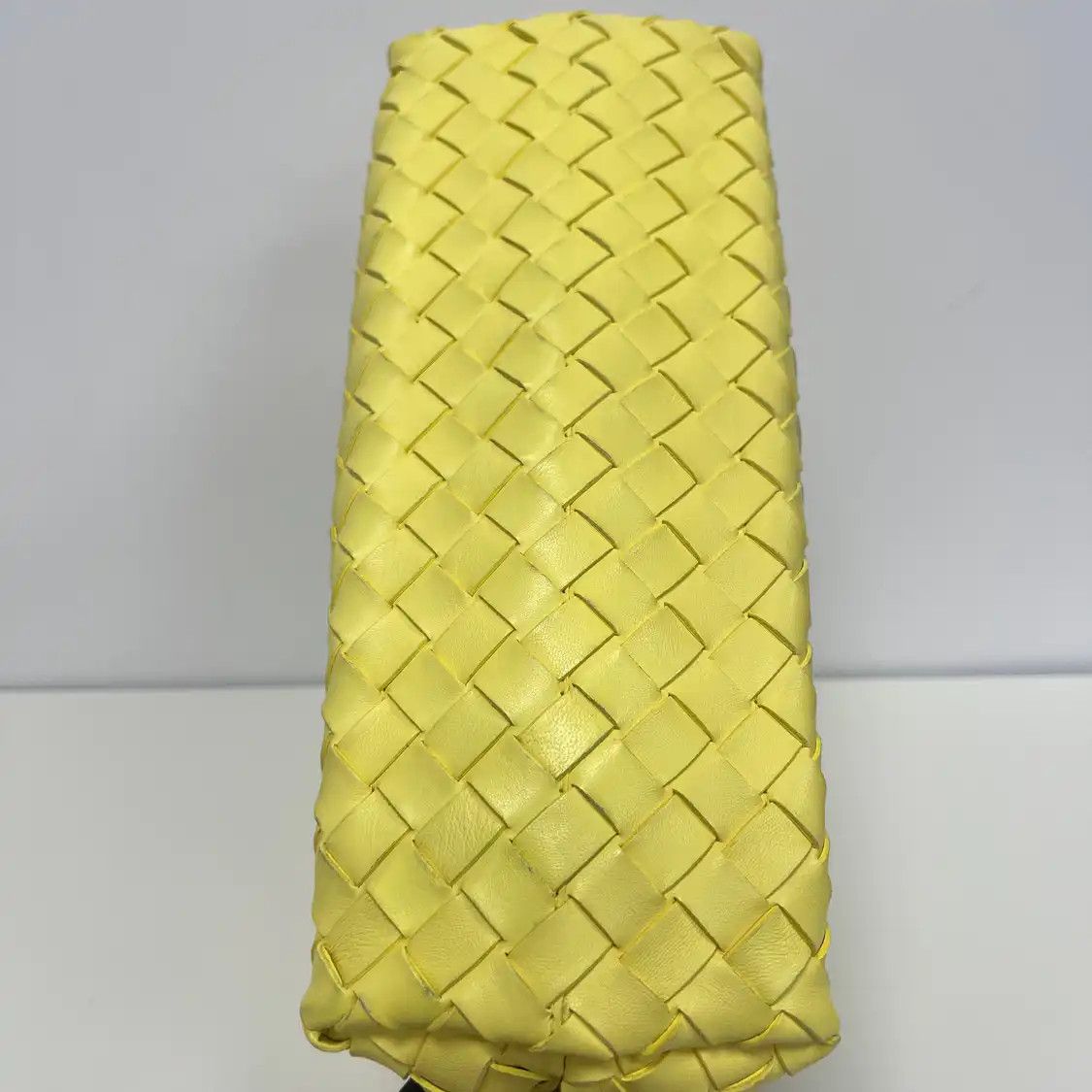 Bottega Veneta BOTTEGA VENETA Andiamo yellow sheepskin woven shoulder bag Size ONE SIZE - 6 Thumbnail
