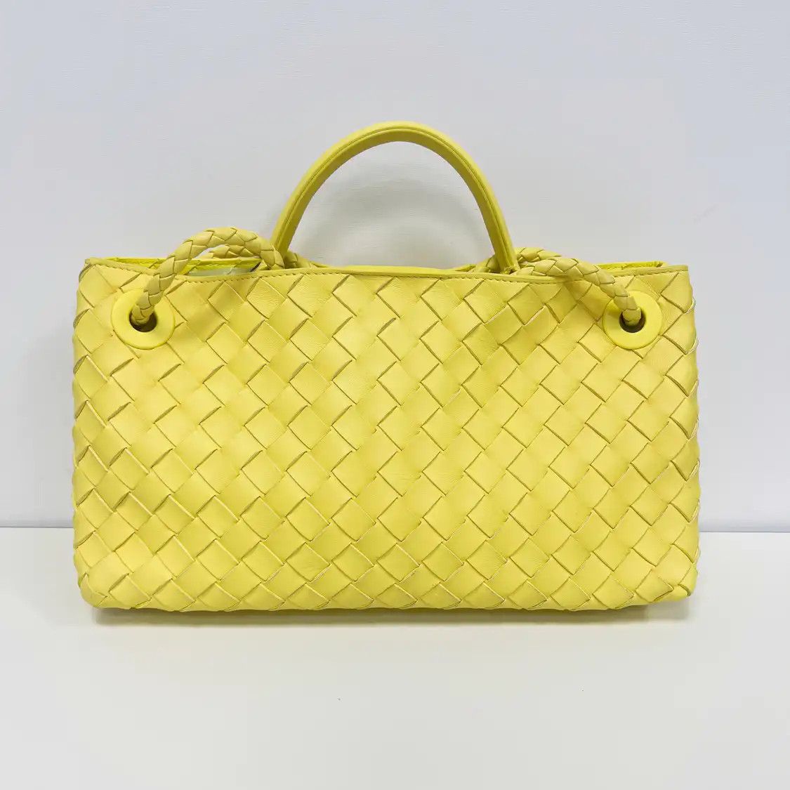 Bottega Veneta BOTTEGA VENETA Andiamo yellow sheepskin woven shoulder bag Size ONE SIZE - 2 Thumbnail