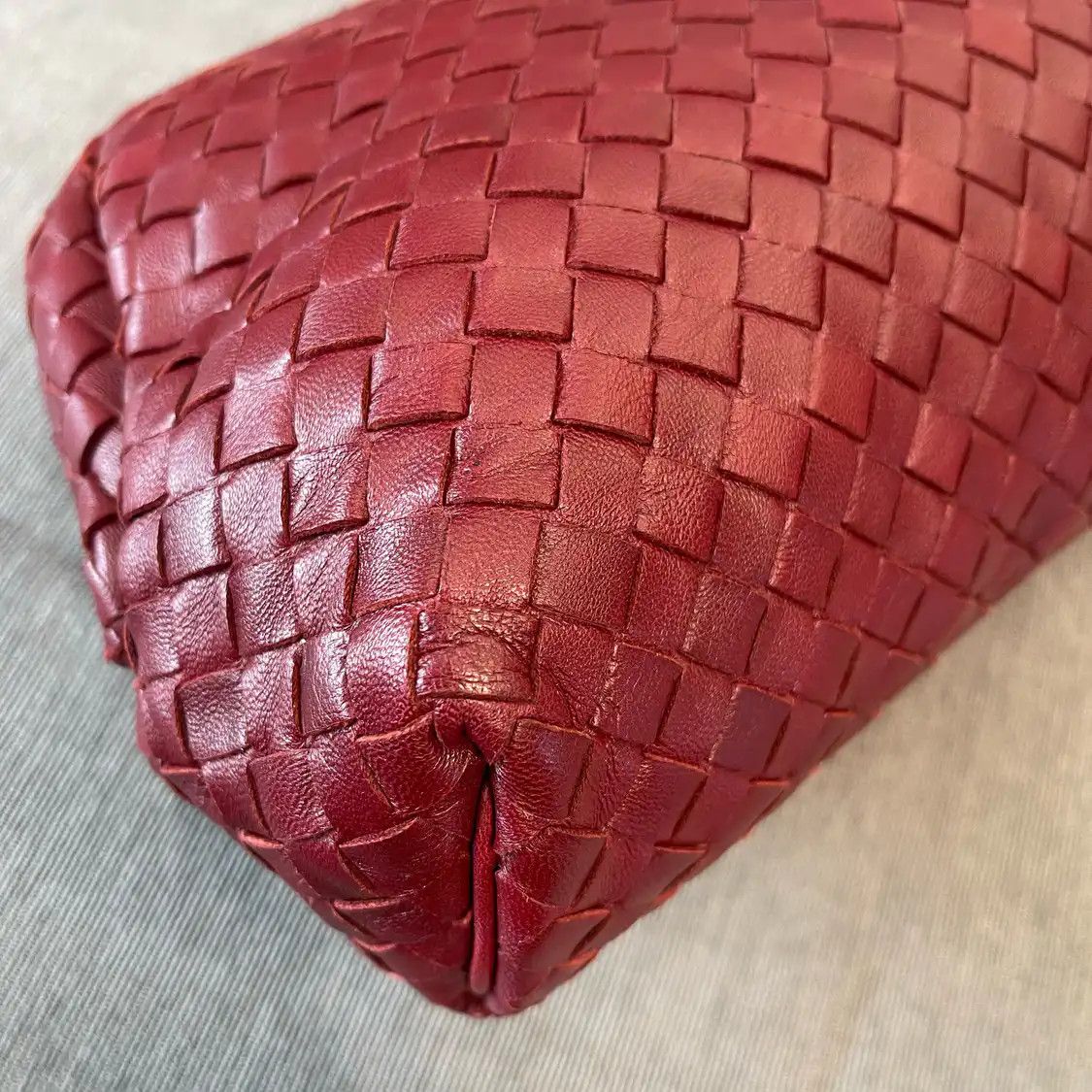 Bottega Veneta BOTTEGA VENETA The Lauren red sheepskin clutch Size ONE SIZE - 10 Thumbnail