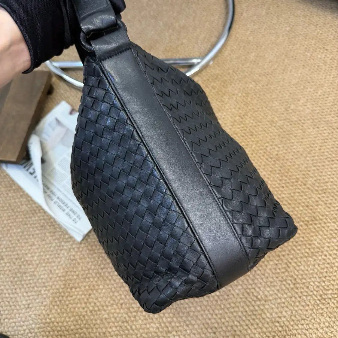 Bottega Veneta BOTTEGA VENETA Parachute black cowhide leather woven crossbody bag Size ONE SIZE - 4 Thumbnail