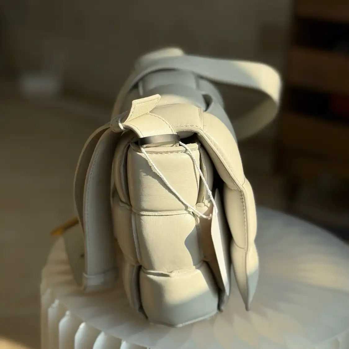 Bottega Veneta BOTTEGA VENETA Cassette white sheepskin woven shoulder bag Size ONE SIZE - 2 Thumbnail