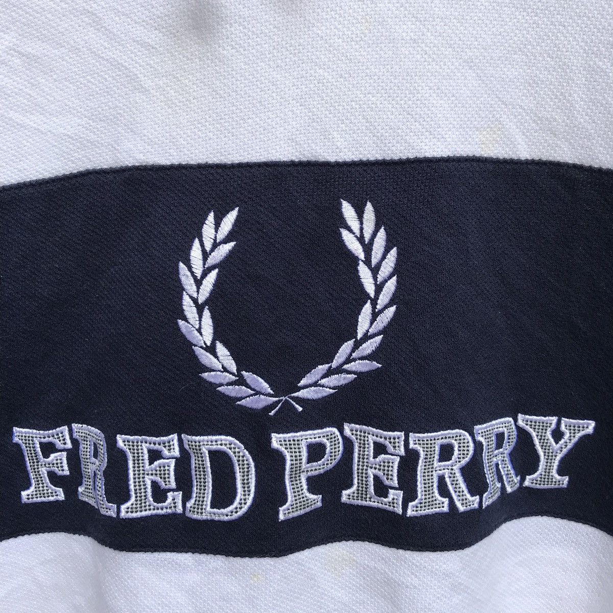 Fred Perry × Vintage Vintage 90s FRED PERRY Biglogo embroidered longsleeves Size US M / EU 48-50 / 2 - 4 Thumbnail