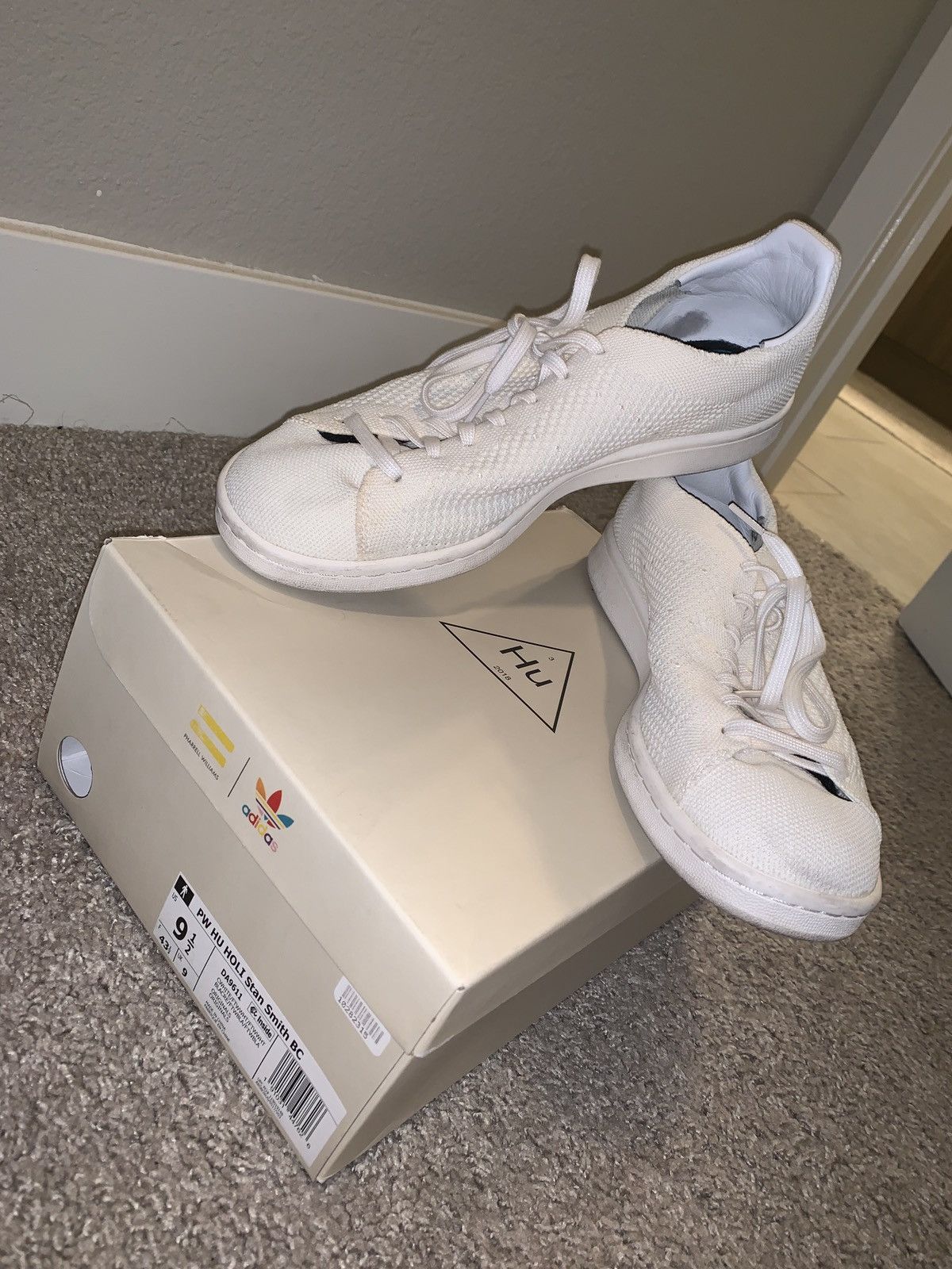 pharrell holi shoes
