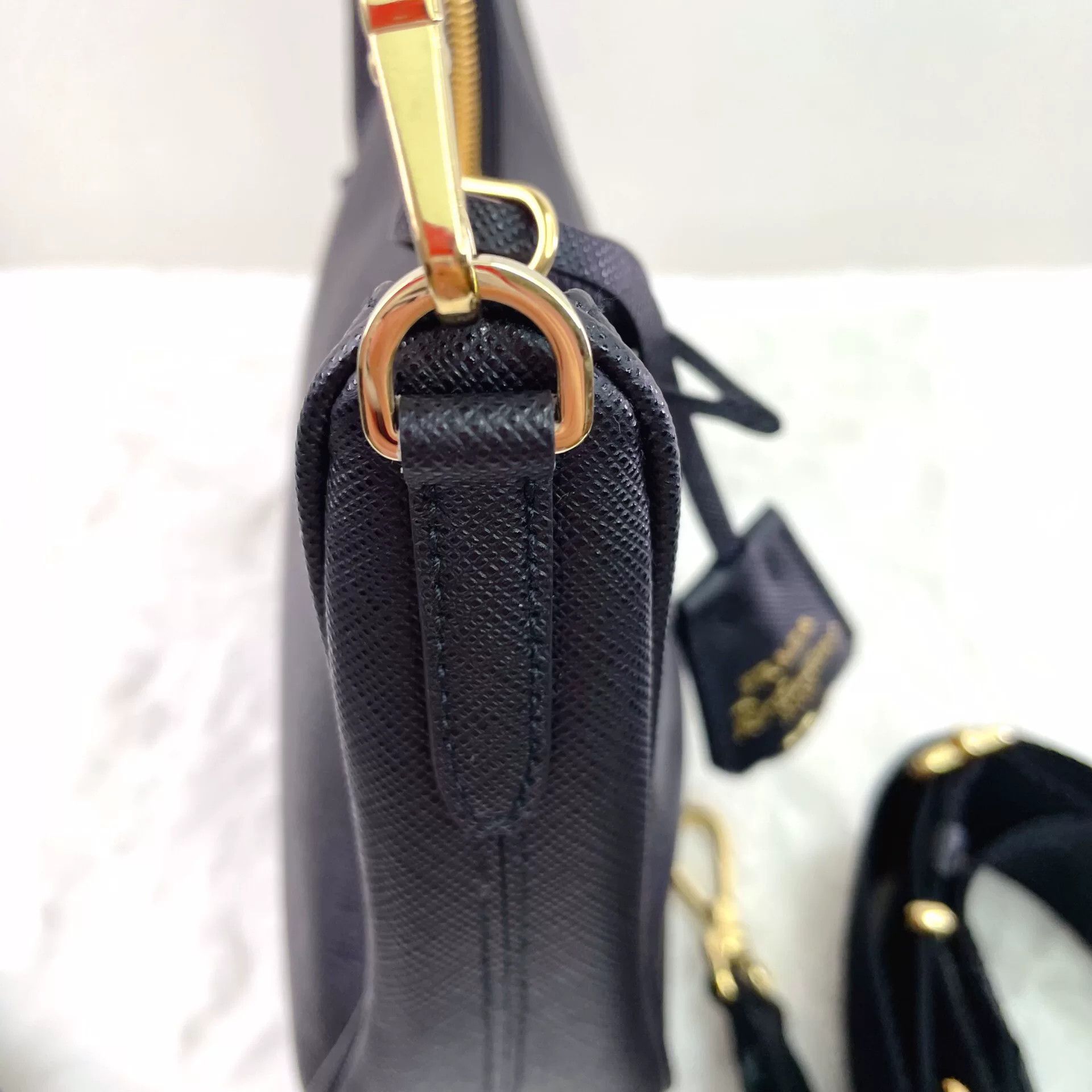 Prada Prada Re-Edition 2005 Triple Crossbody Bag Size ONE SIZE - 7 Thumbnail