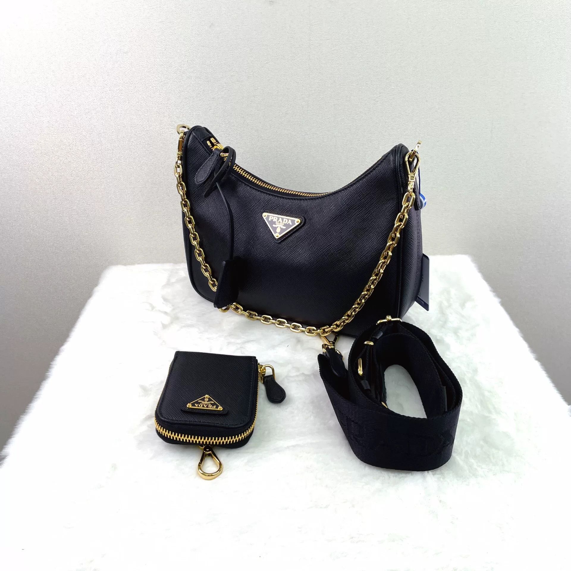 Prada Prada Re-Edition 2005 Triple Crossbody Bag Size ONE SIZE - 6 Thumbnail