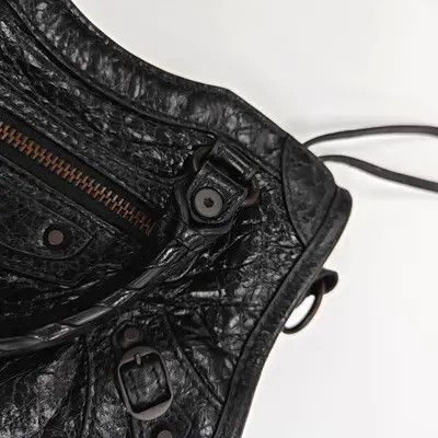 Balenciaga BALENCIAGA Le City Nano black sheepskin stud fringe Motorcycle shoulder bag hand Size ONE SIZE - 12 Thumbnail
