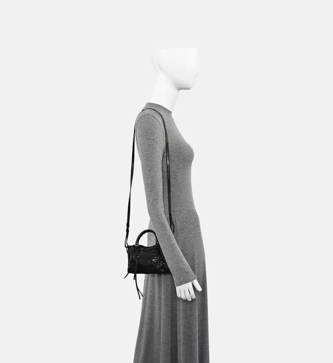 Balenciaga BALENCIAGA Le City Nano black sheepskin stud fringe Motorcycle shoulder bag hand Size ONE SIZE - 2 Thumbnail