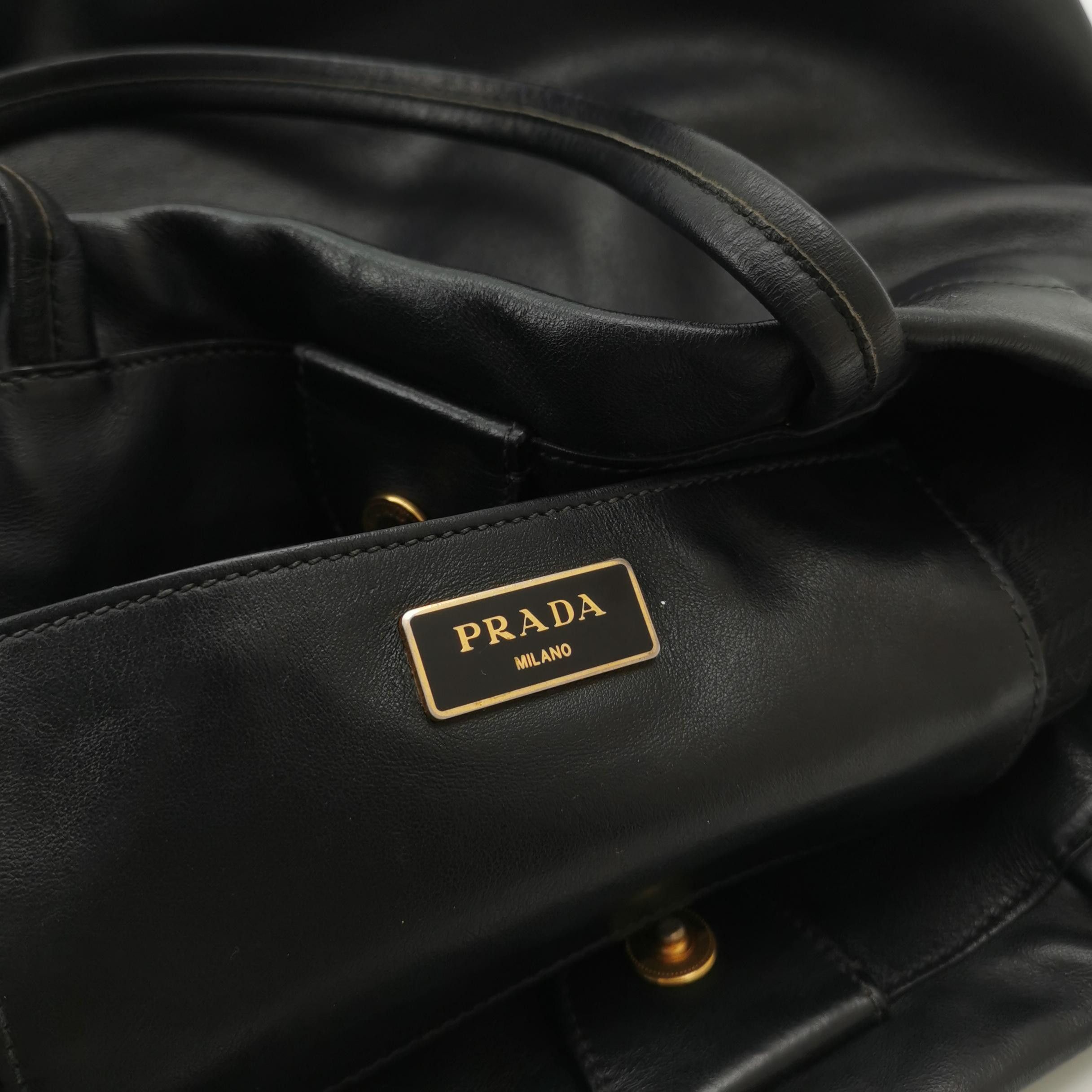 Prada Prada Black Leather Logo Shoulder Bag Size ONE SIZE - 8 Thumbnail