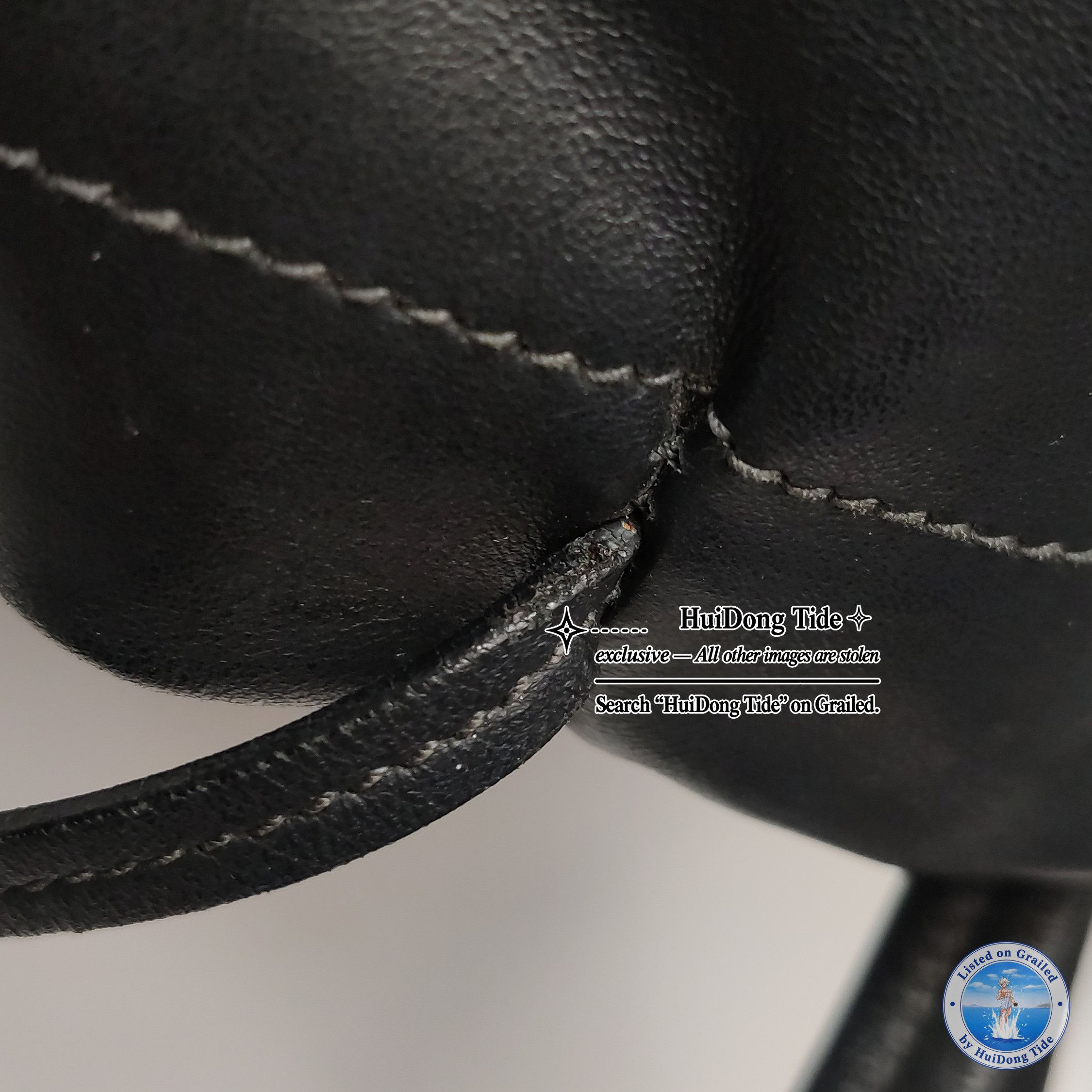Prada Prada Black Leather Logo Shoulder Bag Size ONE SIZE - 19 Thumbnail