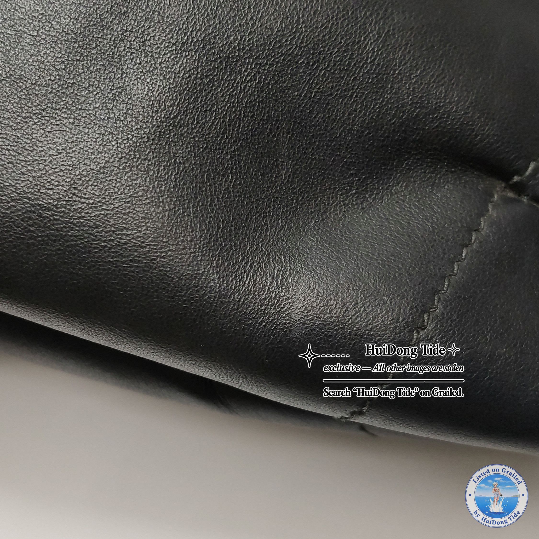 Prada Prada Black Leather Logo Shoulder Bag Size ONE SIZE - 15 Thumbnail
