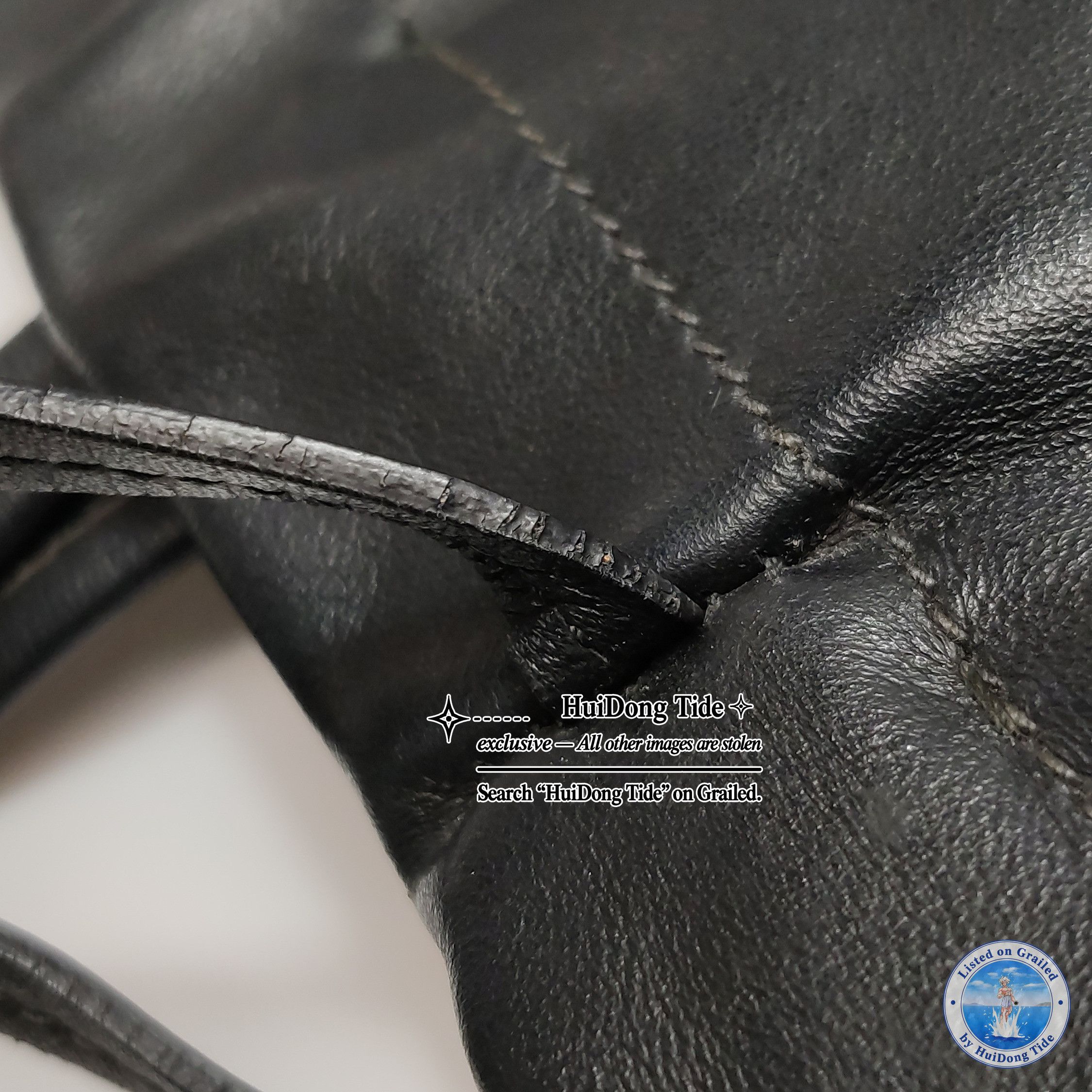 Prada Prada Black Leather Logo Shoulder Bag Size ONE SIZE - 20 Thumbnail