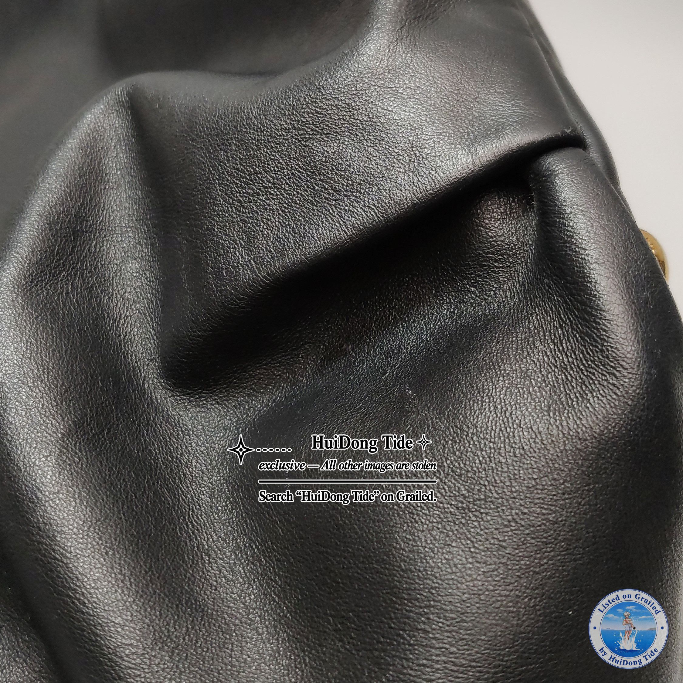 Prada Prada Black Leather Logo Shoulder Bag Size ONE SIZE - 16 Thumbnail