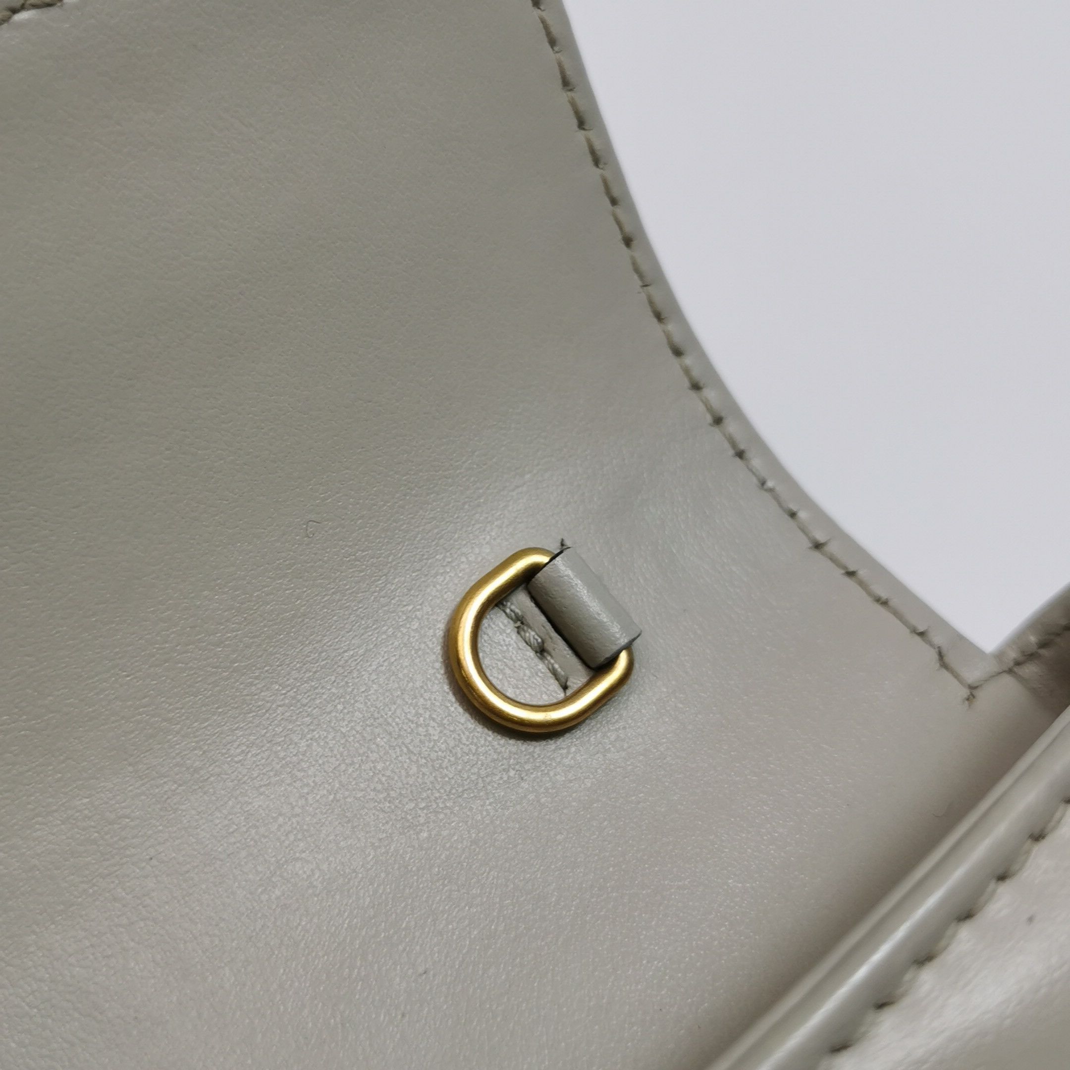 Gucci Gucci Marmont V-Quilted Leather Shoulder Bag Size OS Size ONE SIZE - 10 Thumbnail