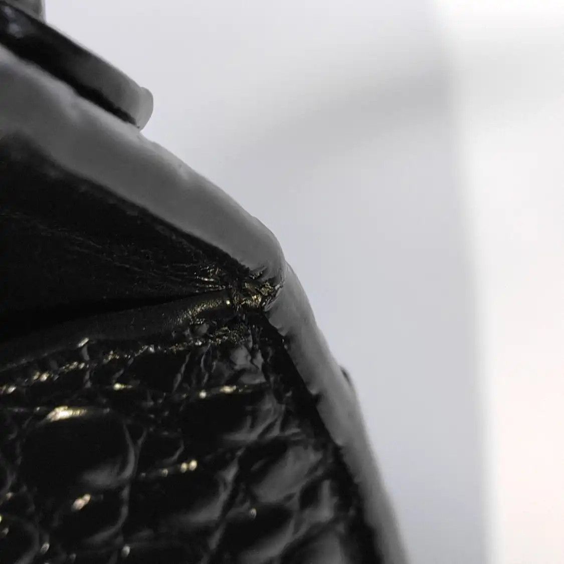 Balenciaga BALENCIAGA Hourglass ultra Small black cowhide leather crocodile Hourglass shoul Size ONE SIZE - 11 Thumbnail
