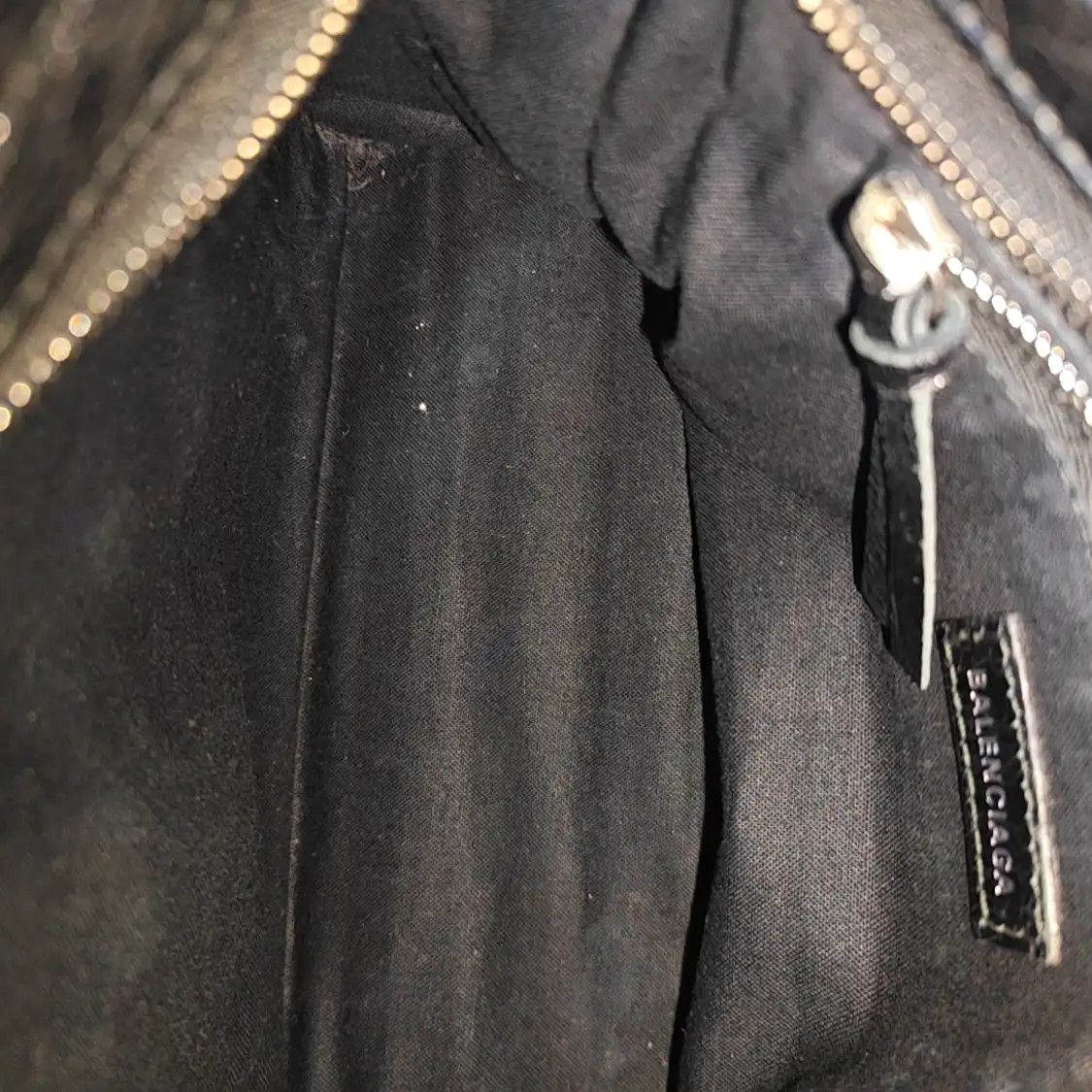 Balenciaga BALENCIAGA Classic City mini black sheepskin Motorcycle shoulder bag crossbody b Size ONE SIZE - 19 Thumbnail