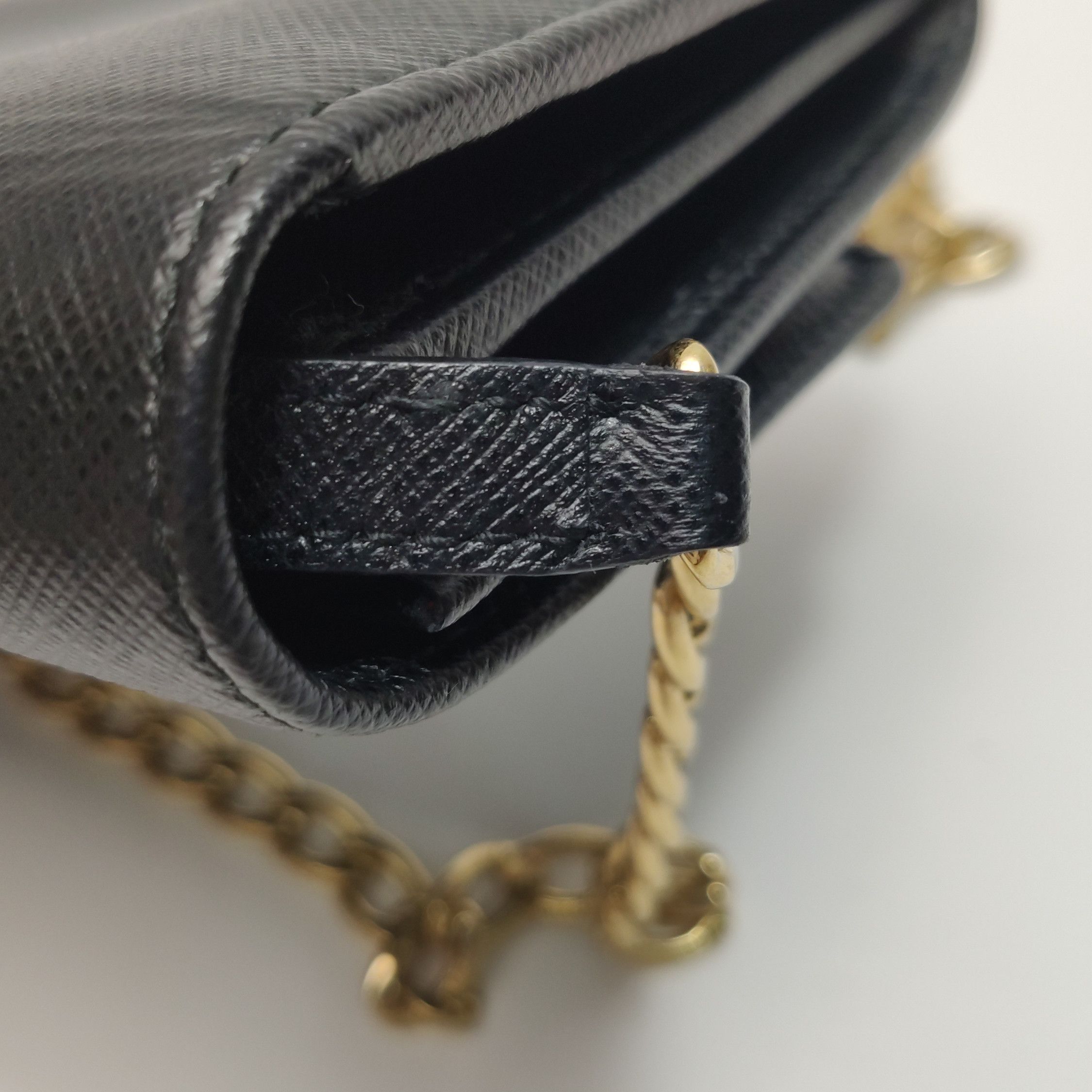 Prada Prada Saffiano Leather Chain Shoulder Bag Size ONE SIZE - 14 Thumbnail