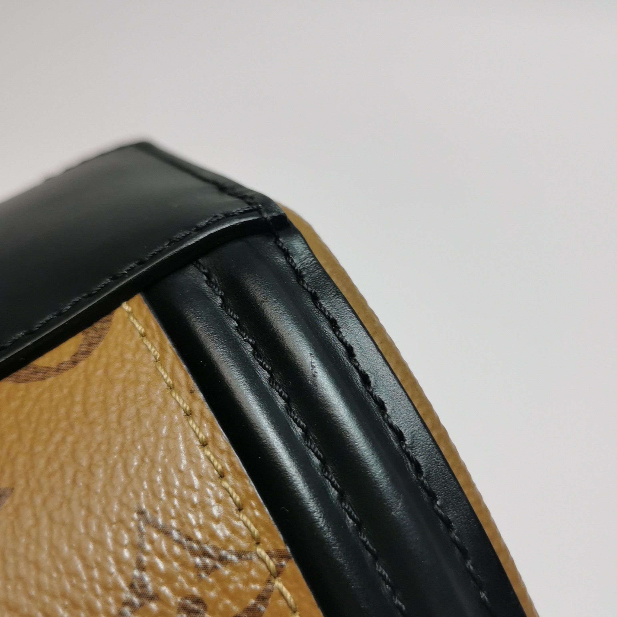 Louis Vuitton Louis Vuitton Cannes Monogram Reverse Handle Bag Size ONE SIZE - 17 Thumbnail