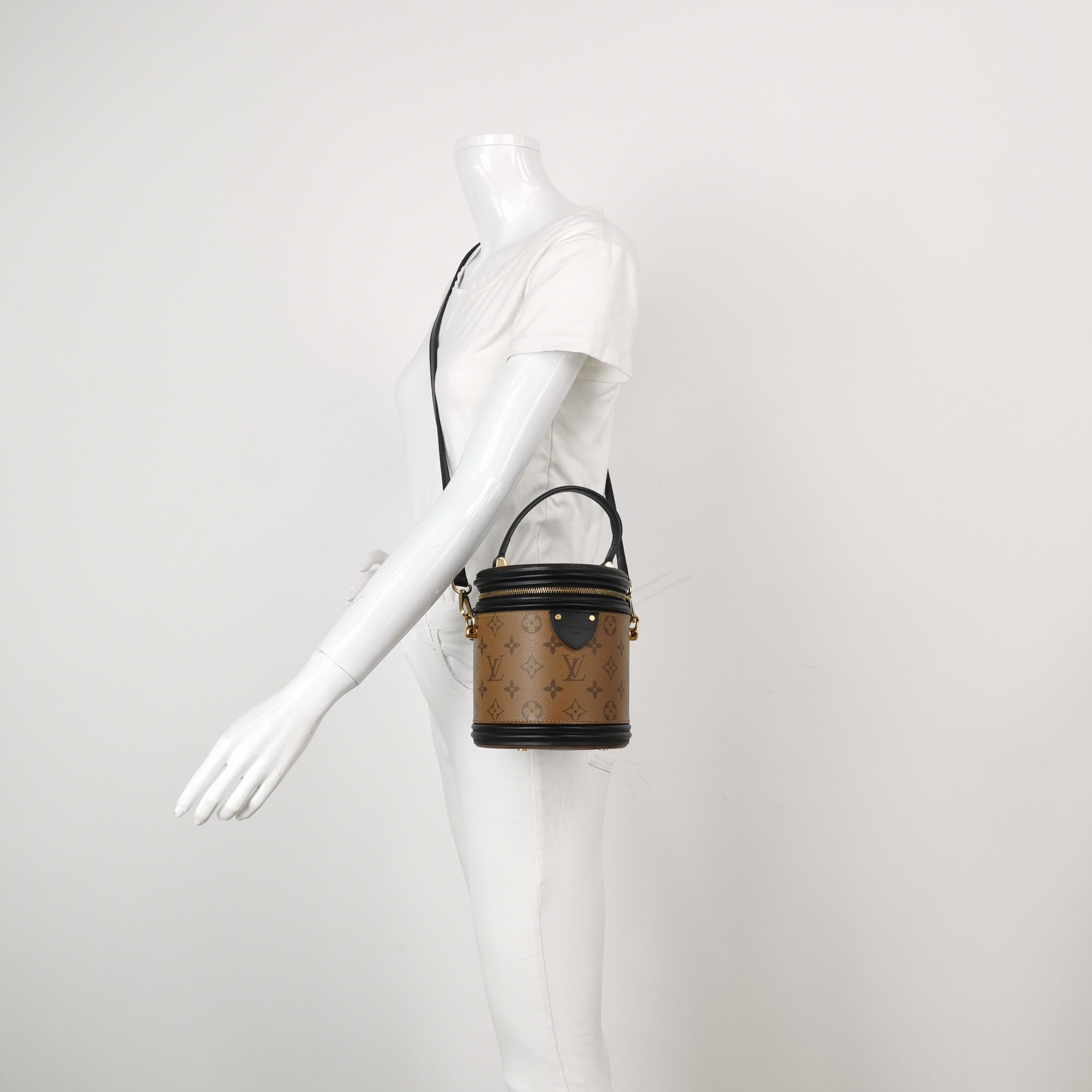 Louis Vuitton Louis Vuitton Cannes Monogram Reverse Handle Bag Size ONE SIZE - 2 Thumbnail
