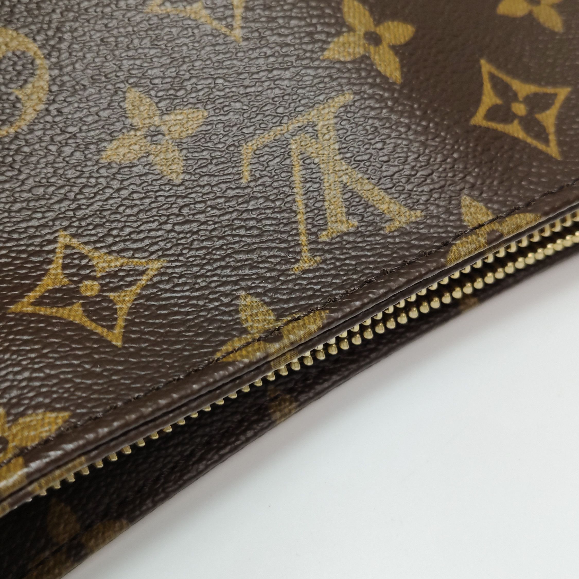 Louis Vuitton Louis Vuitton Looping MM Monogram Shoulder Bag Size ONE SIZE - 14 Thumbnail