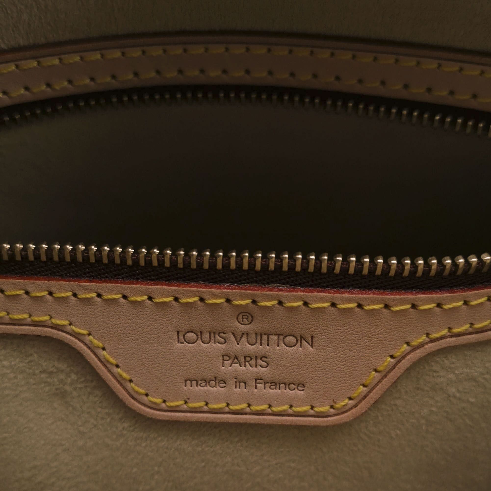 Louis Vuitton Louis Vuitton Looping MM Monogram Shoulder Bag Size ONE SIZE - 8 Thumbnail