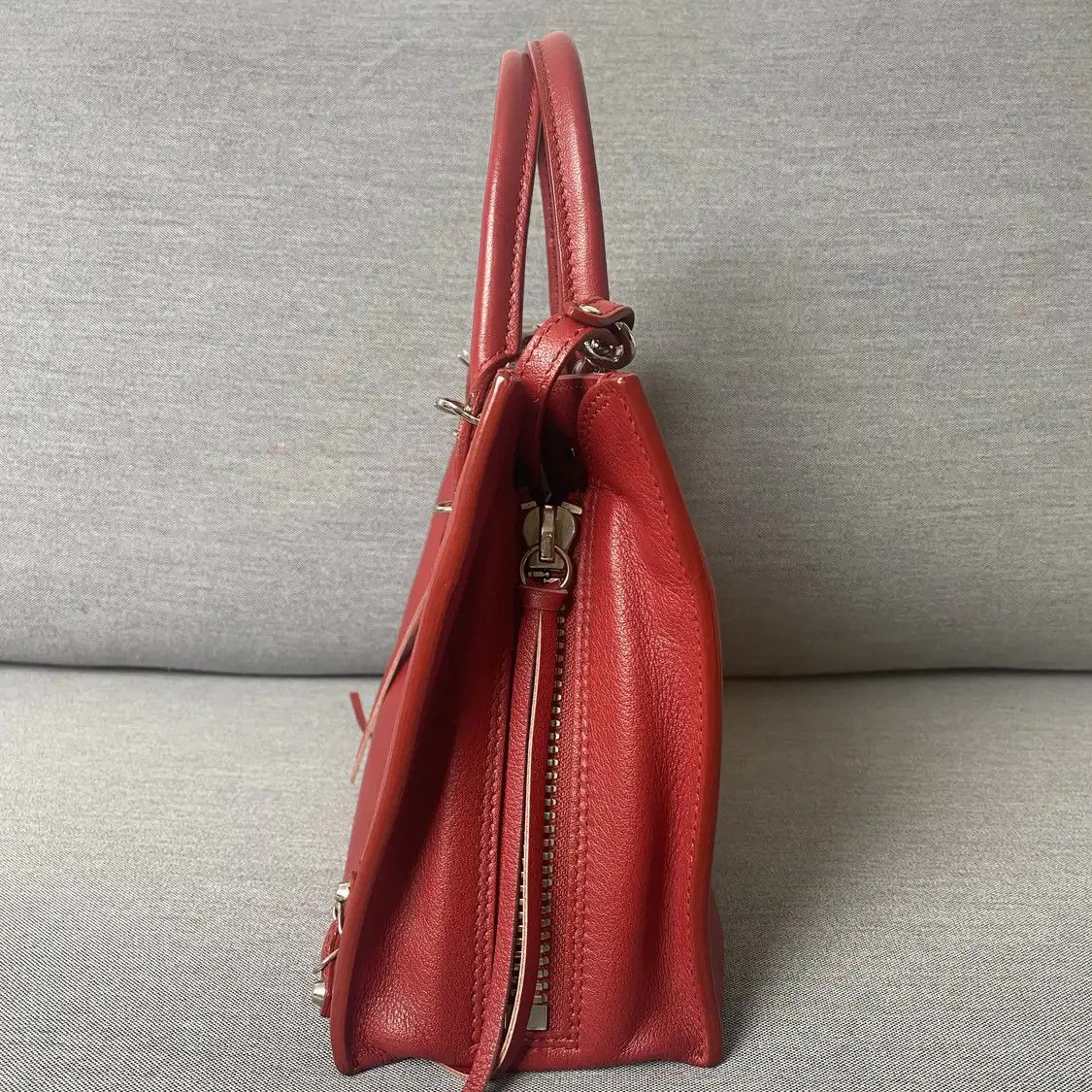 Balenciaga BALENCIAGA Papier red cowhide leather stud fringe crossbody bag Size ONE SIZE - 4 Thumbnail