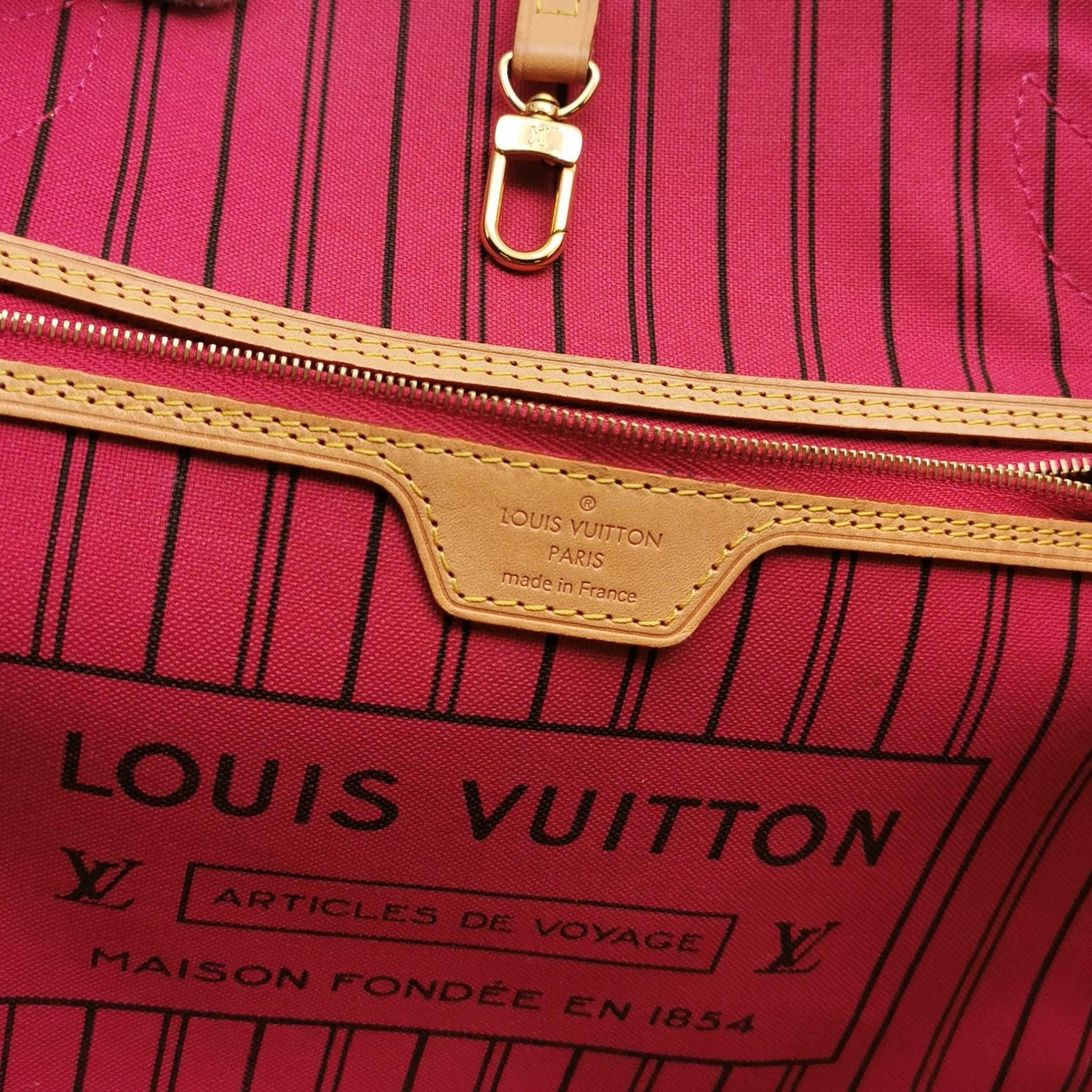 Louis Vuitton Louis Vuitton Neverfull MM Monogram Tote Bag One Size Size ONE SIZE - 8 Thumbnail